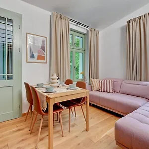 https://beach-side-apartments.sopothotels.com